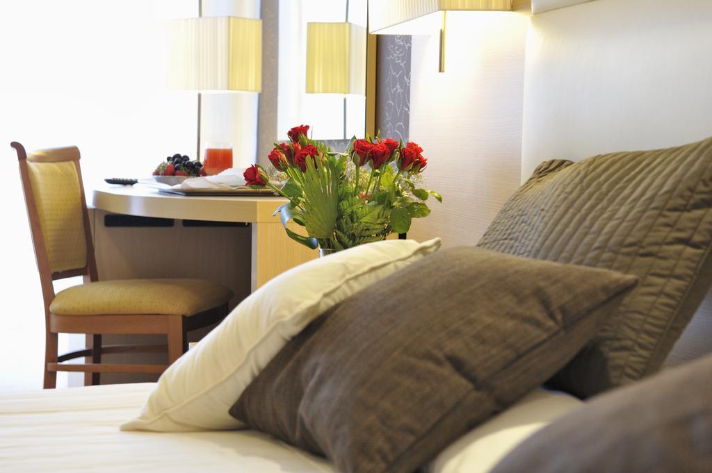 Hotel Conca Verde ลินญาโน ซับเบียโดโร ห้อง รูปภาพ