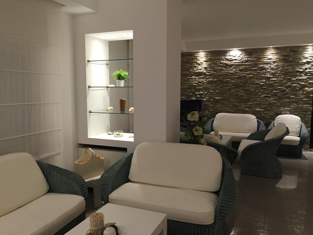 Hotel Conca Verde ลินญาโน ซับเบียโดโร ภายนอก รูปภาพ