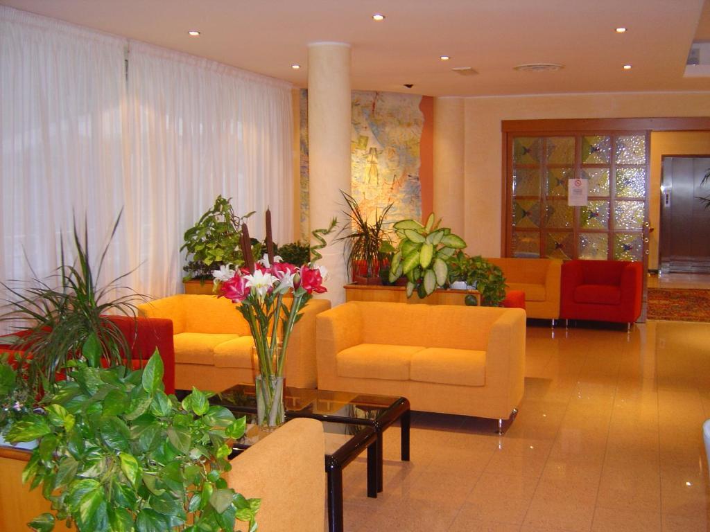 Hotel Conca Verde ลินญาโน ซับเบียโดโร ภายนอก รูปภาพ